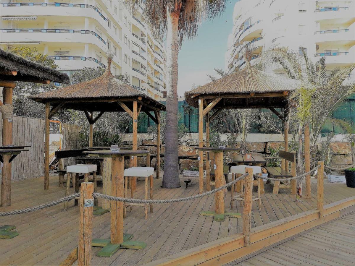 Banana 1a Li­nea De Playa * Marbella